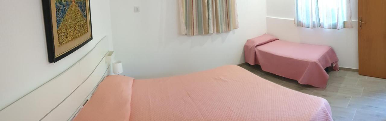 Villa Casa Vacanza Etna Evergreen à Piedimonte Etneo Extérieur photo