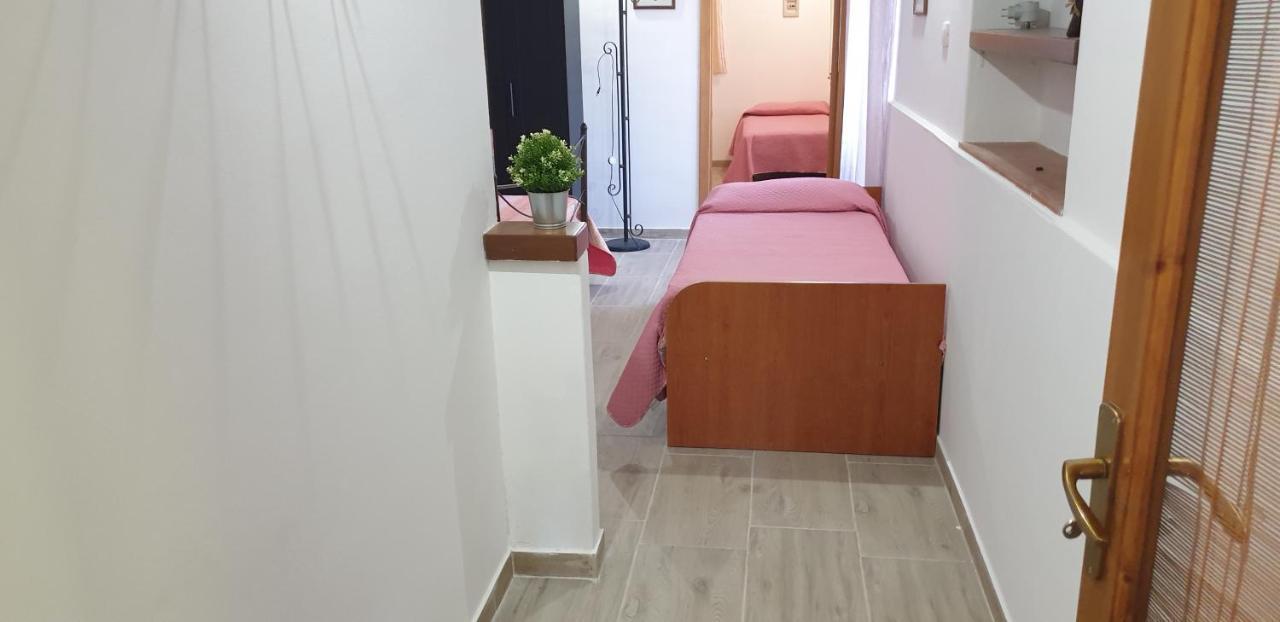 Villa Casa Vacanza Etna Evergreen à Piedimonte Etneo Extérieur photo